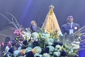 La Virgen del Valle y el Beato Esqui� tambi�n bendicen El Poncho