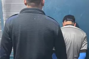 Catamarca: entr� a una casa, rob� un celular y termin� detenido