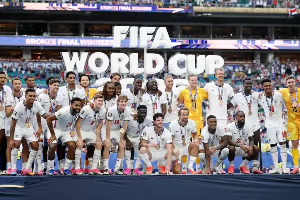 Inglaterra aplast� a Francia y termin� tercero en el Mundial