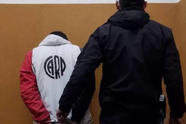 Amenaz� a su expareja con un cuchillo y qued� detenido