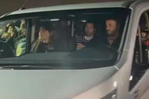 Messi lleg� a Rosario junto a su familia y tendr� unos d�as de descanso