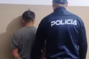Violencia en Catamarca: intent� golpear a su abuela de 79 a�os y termin� arrestado