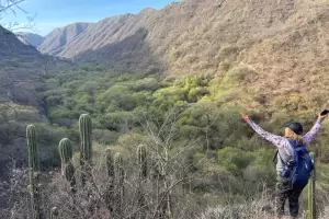 Senderismo y sabores nativos: una experiencia para descubrir la Quebrada