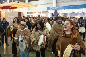 Catamarca Retumba: el patrimonio ancestral del canto con caja reson� en el Poncho