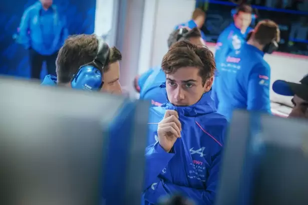 La FIA advirti� a Franco Colapinto por maniobra indebida en el Gran Premio de Italia