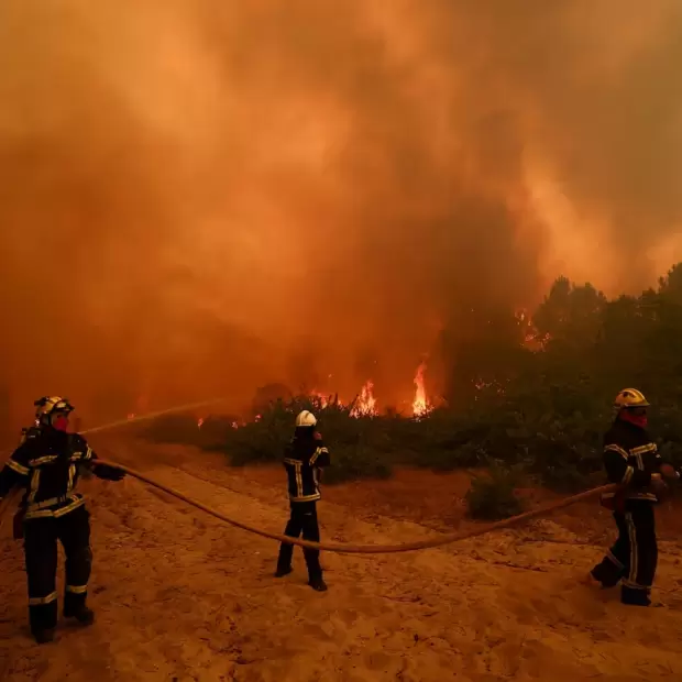 Hay 270.000 los evacuados por los incendios en Espa�a y Francia