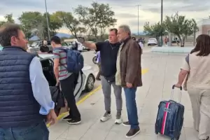 Scioli lleg� a Catamarca y participar� junto a Jalil del cierre de la Fiesta del Poncho