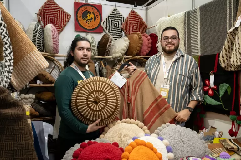 poncho 2026 mercados culturales
