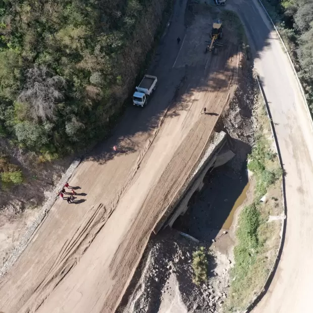 Corte total en la Ruta 60 por pavimentaci�n en la Quebrada de La C�bila