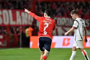 Independiente derrot� a Newell's y mantiene puntaje perfecto