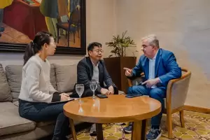 Nuevo camino al Balc�n del Pissis: Jalil se reuni� con Zijin-Liex