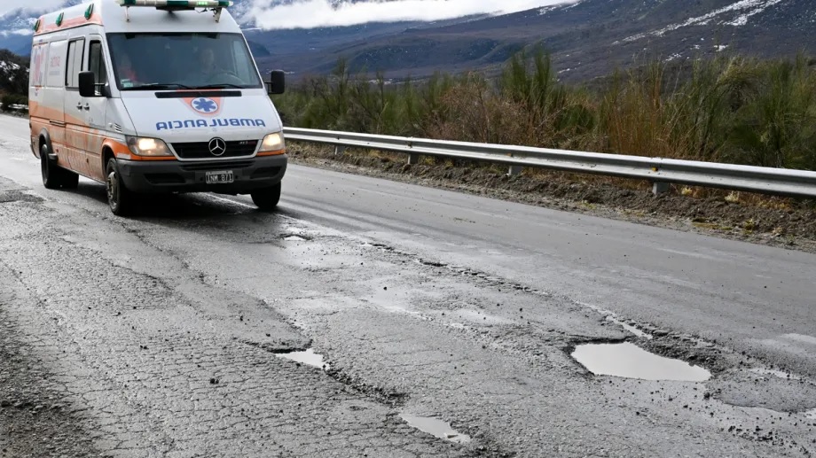 El Gobierno admitió el desvío de fondos de obras viales para "lograr el equilibrio fiscal"