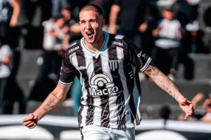 Gimnasia de Mendoza le gan� un duelo clave a Uni�n y se prende en la pelea
