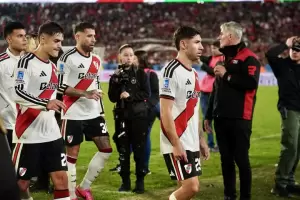 Silbidos, insultos y bronca: los hinchas de River estallaron tras otra derrota en el Monumental