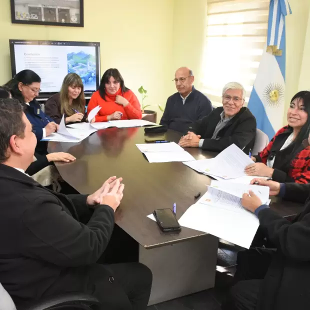La UNCA lanz� el Programa Educativo Integral "Aula Amable" para las escuelas preuniversitarias