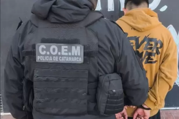 Lo atraparon intentando sustraer productos de un supermercado