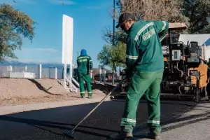 Avanzan las obras de Vialidad Provincial en los accesos al Aeropuerto Felipe Varela