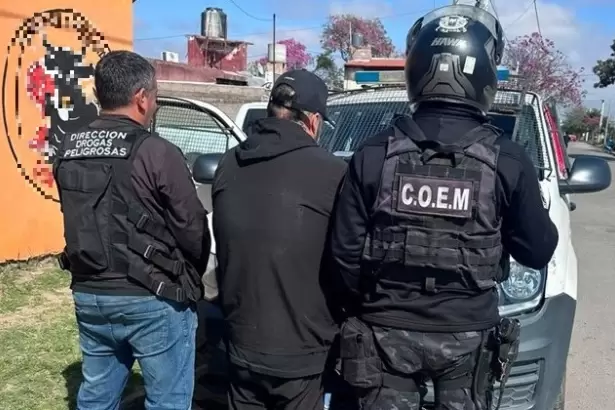 Catamarca: lo descubrieron con coca�na y qued� preso