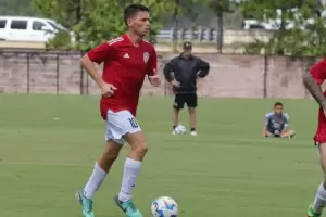 Detuvieron a un futbolista argentino en Miami y su club expres� su preocupaci�n: "Estamos firmemente a su lado"