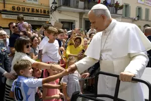 Lanzan una colecta nacional para financiar la visita del papa Le�n XIV