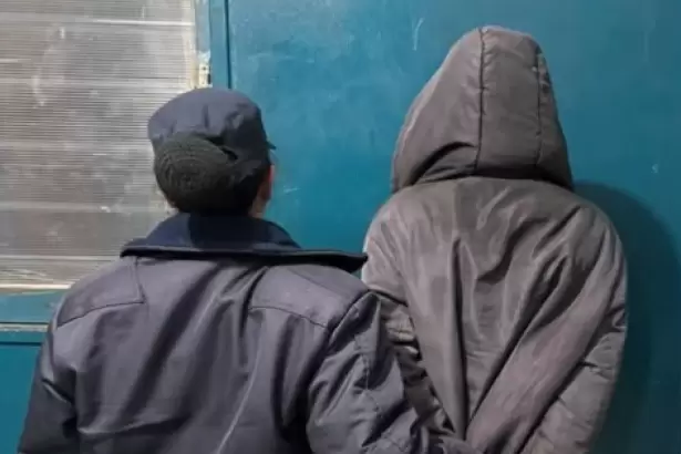 Otro caso m�s: amenaz� de muerte a su madre con un cuchillo
