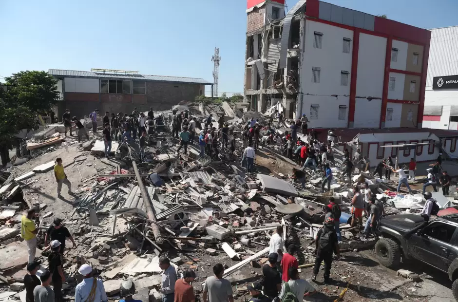 Tembl� Colombia y hay emergencia
