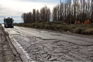 El Gobierno admiti� el desv�o de fondos de obras viales para "lograr el equilibrio fiscal"