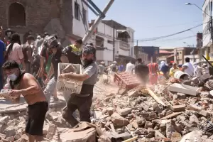 Terremoto en Colombia: hay al menos 169 muertos y la Cruz Roja se suma a los rescates
