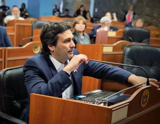Gustavo Aguirre