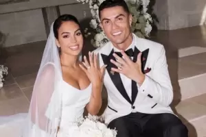 Cristiano Ronaldo y su pareja argentina Georgina Rodr�guez se casaron tras casi una d�cada juntos