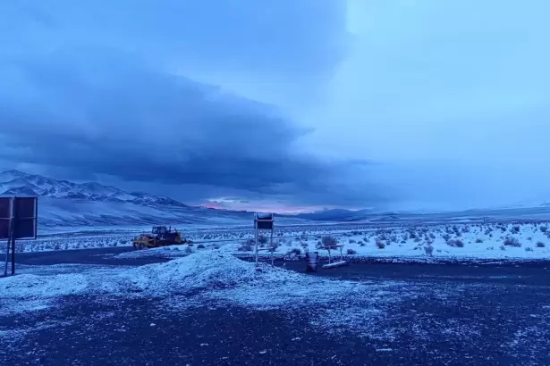 Alerta por nevadas en la cordillera: cerraron el acceso al Balc�n del Pissis