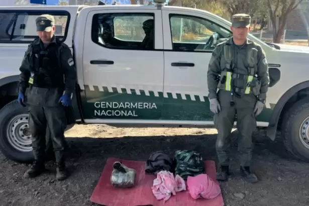 Gendarmer�a decomis� m�s de 17 kilos de marihuana en colectivos con destino a Catamarca