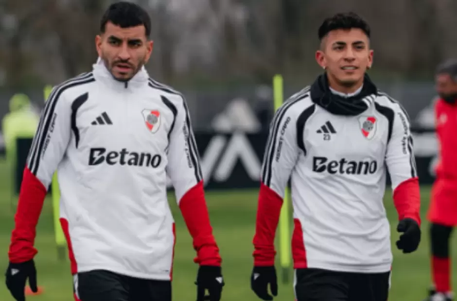 �ngel Correa y Thiago Almada