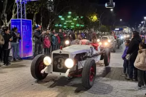 Se larg� la 2da Vuelta de Baquets "Camino de la Rodocrosita" en Andalgal�