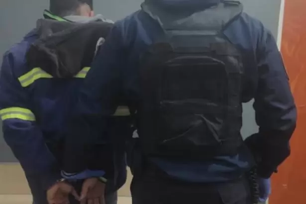 Intent� robar una motocicleta en el sur de la Capital: lo detuvieron