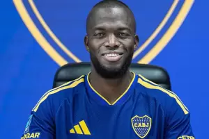 Copa Sudamericana: con la salida de Paredes, Enner Valencia podr�a debutar ante Recoleta