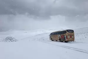 Rutas y nieve en Catamarca: cortes y  precauci�n en el interior