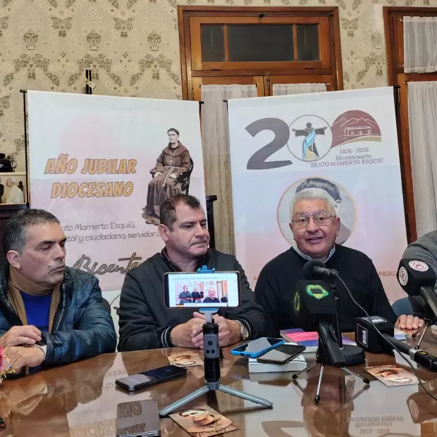 A cinco a�os de la beatificaci�n, preparan el III Congreso Acad�mico Beato Esqui�