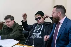 El "Pity" �lvarez present� nuevos abogados y se suspendi� la audiencia
