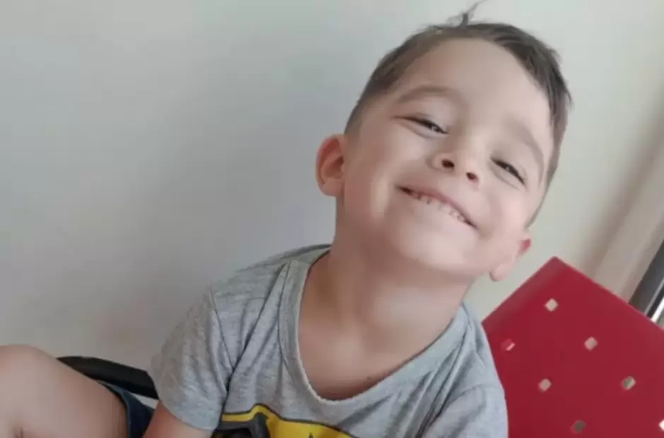 Izar Aguirre