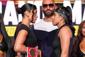 Lucrecia Manzur qued� cerca de la haza�a ante Amanda Serrano y perdi� por fallo mayoritario