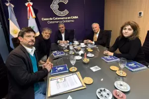 El Ministerio de Educaci�n y Trabajo ampliar� la formaci�n en idiomas junto a la UBA