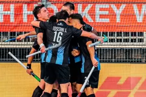 Los Leones debutaron con una victoria ante Inglaterra y quedaron m�s cerca de las semifinales del Mundial