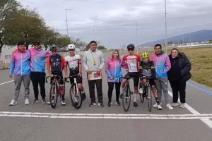 Ignacio Carabajal y Felipe �valos clasificaron a la instancia provincial en ciclismo