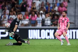 A pesar del gol de Messi, Inter Miami perdi� con Toronto por la MLS