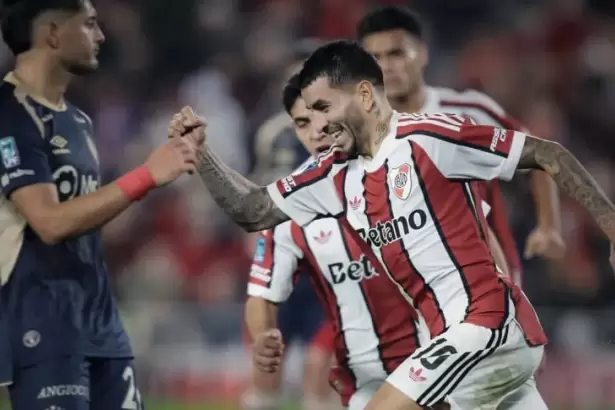 River recibe a V�lez con la necesidad de recuperarse en el Clausura y mirando la tabla anual