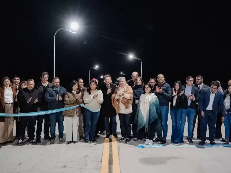 Se inauguró en Santa María el puente más largo de Catamarca