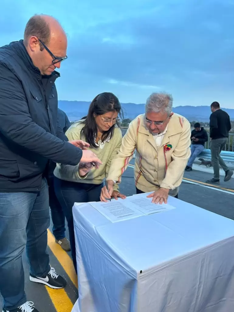 Se inauguró en Santa María el puente más largo de Catamarca