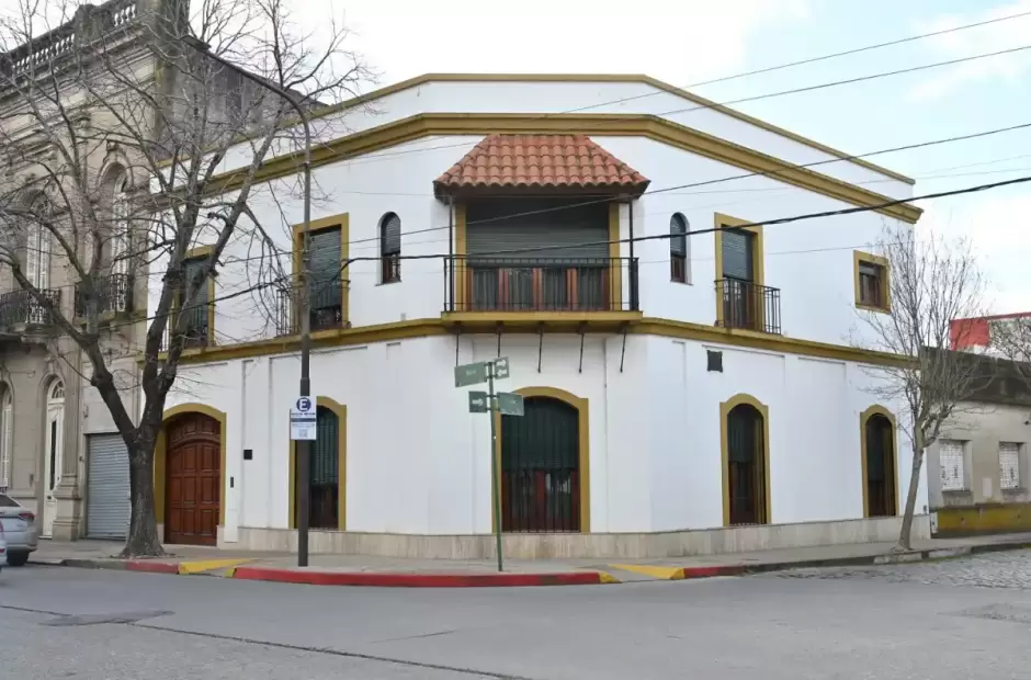 Casona de Chascom�s