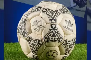 La pelota de la "Mano de Dios" y el "Gol del Siglo" fue subastada: en cu�nto
